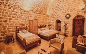 Hanedan Konagi Butik Otel Deluxe King Triple Room Anka